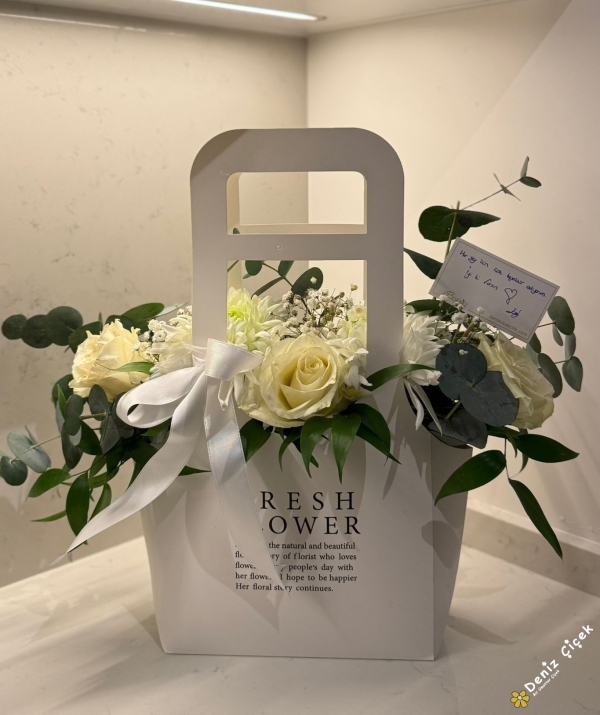 Premium Çiçek Çantası Aranjmanı