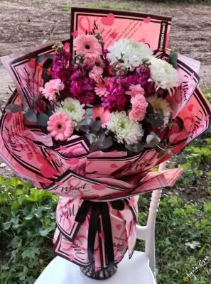 8 mart baskılı özel buket